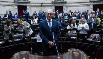 Las tensiones siguen creciendo en el mundo UCR