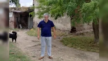 Así recluta empresas el Comité PEP, la organización fantasma que respalda a Javier Milei
