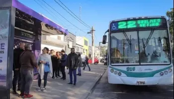 Influencer se burló de las paradas seguras de Mayra Mendoza
