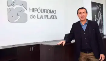 Hipódromo de La Plata: Maltrato animal a plena luz del día