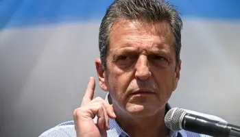 Reaparece Sergio Massa en la escena política