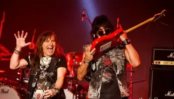 Se filtra nuevo tema de Rata Blanca mientras define su nueva formación