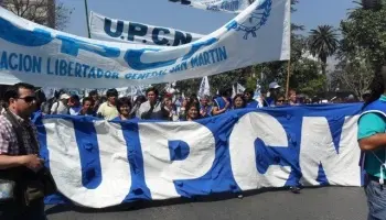 Estatales bonaerenses le piden paritarias mensuales a Kicillof: “No queremos quedarnos cortos”