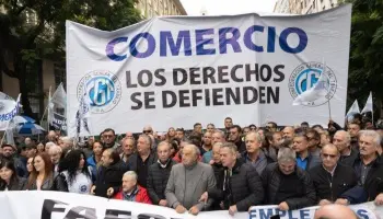 Comercio participó de la marcha en defensa por los derechos de los trabajadores