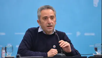 Larroque ocultó un masivo motín en el centro Eva Perón