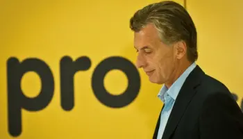 Mauricio Macri asumió la presidencia del Pro y Patricia inició la destrucción del partido