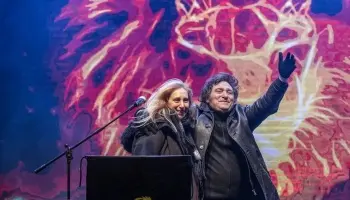 Show, dólar, represión y después
