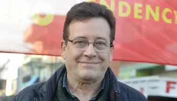 “Aunque a nuestro Napoleón casero le guste decir que él no emite moneda, la realidad indica lo contrario”