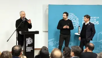 Alak y Kicillof pusieron en funcionamiento nuevos equipos en el Hospital General San Martín