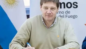 Melella tiene hambre de poder y querrá hacer una reforma constitucional para ser mandatario de nuevo