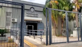 Escándalo en Resistencia por nombrar a un funcionario sin título en el Centro Veterinario municipal