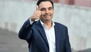 Caso Loan: el gobernador Valdés presiona por una detención injusta para encubrir su ineficiencia