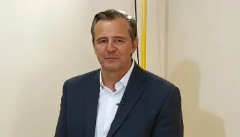Bahl desea volver y rompe nuevamente la política entrerriana