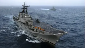 La Armada Argentina necesita un portaaviones, no un buque anfibio