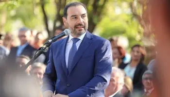 No se los tragó la tierra, los olvidó la desidia