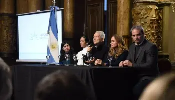 Niñez y adolescencia: Alak anunció becas, acuerdos, subsidios y acciones con UNICEF y la provincia