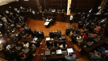 Debate en Mendoza: Legisladores molestos por un proyecto que expone extender el período de sesiones