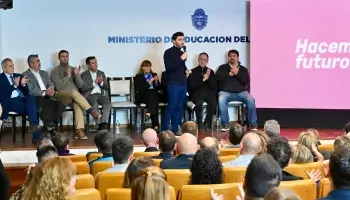 Chubut: Tensión en la provincia con nuevos acercamientos de intendentes a Torres