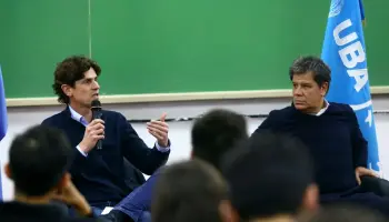 Lousteau y Manes coquetean con el peronismo