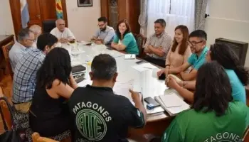 Patagones: Retención de servicios y protestas sindicales
