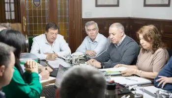Río Negro: La oposición tensiona sus acuerdos con el gobernador quien avanza con el GNL