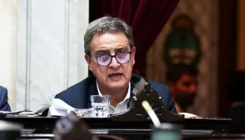 Eduardo Falcone: “Los gremios docentes tienen una tendencia a hacer paros a gobiernos no peronistas”