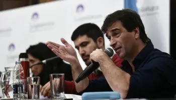 Gabriel Solano: “El gobierno utiliza la Justicia para criminalizar la protesta social"