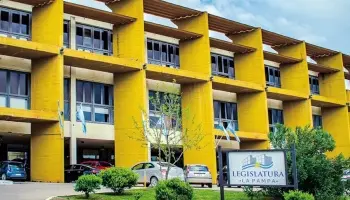 La Pampa: Nuevo proyecto de aporte solidario generó tensión en la legislatura