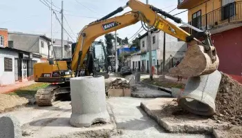 Malvinas Argentinas: Leo Nardini supervisó el avance de la obra hidráulica de las calles Derqui y Peña