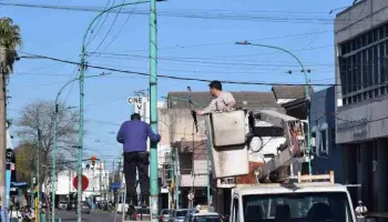 Tareas de alumbrado público en la ciudad