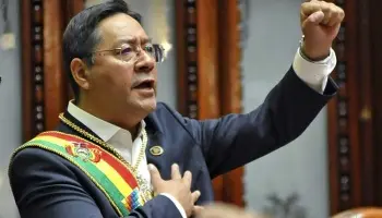 Arce ha creado un cuartel general para luchar contra los incendios forestales en Bolivia