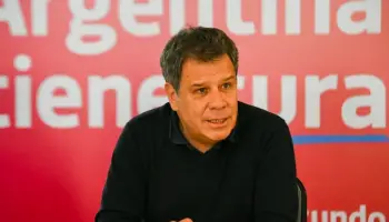 Facundo Manes quiere capitalizar el conflicto de la UCR