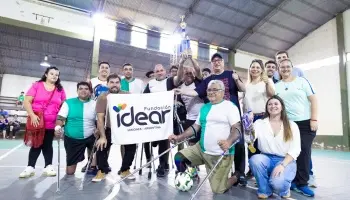 Misiones: Se realizó un partido de fútbol adaptado en el aniversario de Corpus