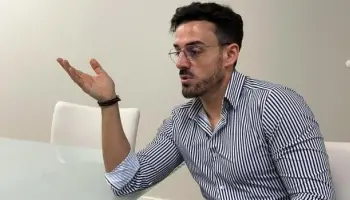Aitor Martínez Jiménez: “El derecho de los pueblos a decidir su propio destino debe ser respetado”