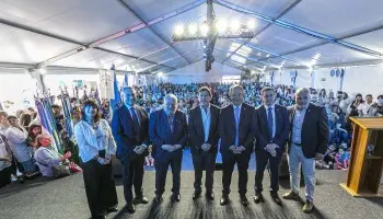 Almirante Brown: Se celebraron los 151 años con la apertura de la Feria Internacional del Libro