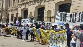 Paro y protesta gremial en Jujuy: sindicatos denuncian ajuste salarial