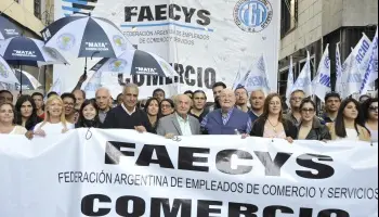 Comercio participó de la marcha en defensa de la universidad pública