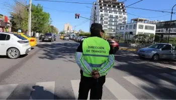 Cambios en el sentido de las calles de Neuquén generan malestar y adaptación