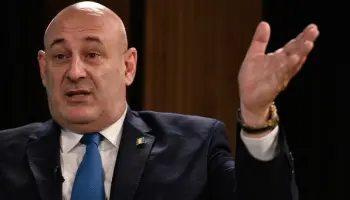 Santiago Cúneo lanza su libro con duras críticas a Milei: "La opción es Patria o anti Patria"