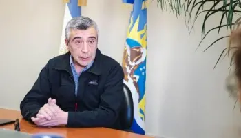 Santa Cruz: El ministro de Energía y Minería, Jaime Álvarez, procesado y ausente en misión a China