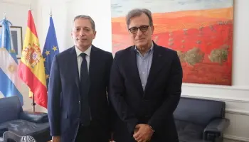 El intendente de Esteban Echeverría se reunió con el Cónsul General de España