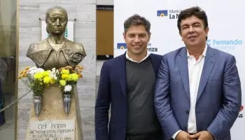 Fernando Espinoza pidió salir del país para participar de un Congreso de Ciudades Inteligentes