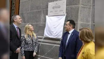 Karina Milei ya tiene su primera placa conmemorativa: Dónde y por qué