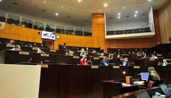 Cortocircuito en la Legislatura de Neuquén provoca que la Devolución de Fondos vuelva a comisiones