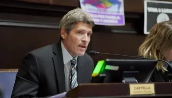 Guillermo Castello: "El relato de los 70 se está cayendo a pedazos"
