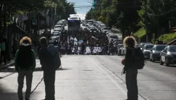Bariloche: Tras la marcha del SOYEM el gobierno abre las puertas al diálogo
