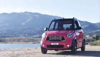 "Moverse con un auto eléctrico es diez veces más barato que hacerlo con uno a combustión"