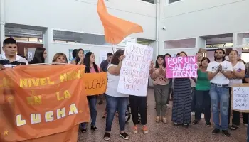 Jujuy: Trabajadores de la DGA exigen cumplimiento de compromisos gubernamentales tras una reunión