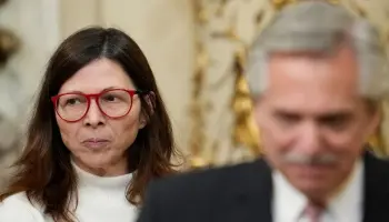 Los contratados de Silvina Batakis zafaron de la motosierra y continúan en Banco Nación