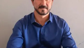 Polémica en Chubut: Gerardo Merino firma convenio por la Ley Micaela en medio de denuncias por acoso